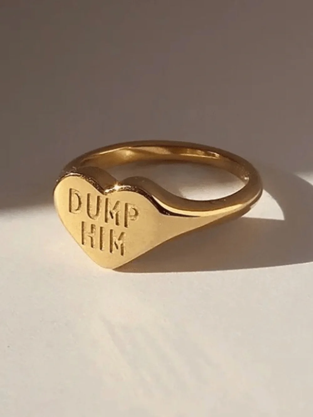 Mejuri gold heart